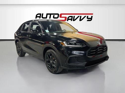 Crystal Black Pearl 2025 Honda HR-V AWD Sport