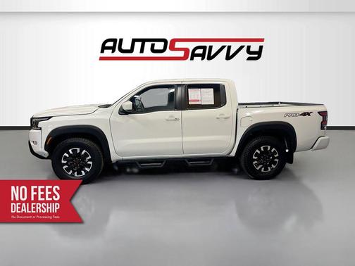 Glacier White 2024 Nissan Frontier PRO-4X