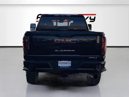 2025 GMC Sierra 2500 AT4