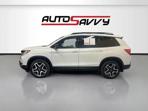Platinum White Pearl 2022 Honda Passport AWD Elite