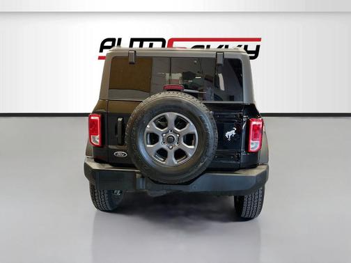 Shadow Black 2025 Ford Bronco Big Bend