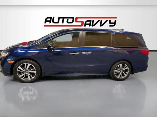 Obsidian Blue Pearl 2022 Honda Odyssey Touring