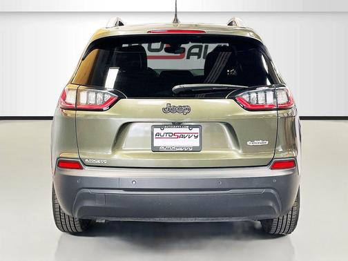 Olive Green Pearlcoat 2019 Jeep Cherokee Latitude Plus