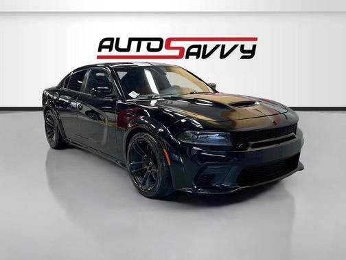 Pitch Black Clearcoat 2022 Dodge Charger R/T Scat Pack
