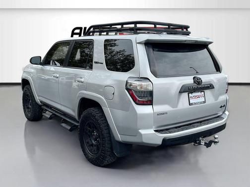 Classic Silver Metallic 2018 Toyota 4Runner TRD Off Road Premium