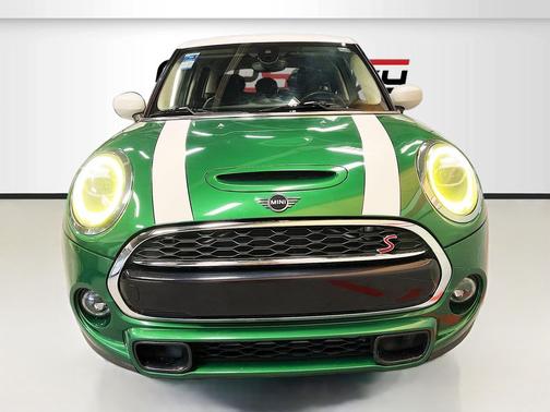 British Racing Green 2020 MINI Hardtop Signature