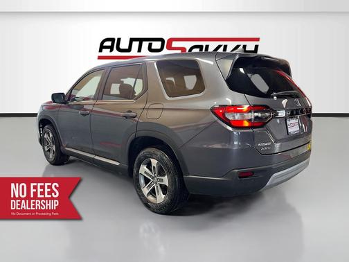 Charcoal 2025 Honda Pilot EX-L