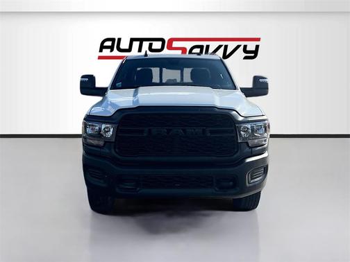 2024 RAM 2500 Tradesman Crew Cab 4x4 8' Box