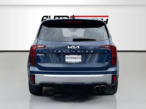 Midnight Lake Blue 2023 Kia Telluride S