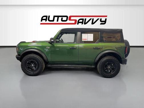 Eruption Green Metallic 2024 Ford Bronco Wildtrak