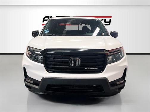 2023 Honda Ridgeline Black