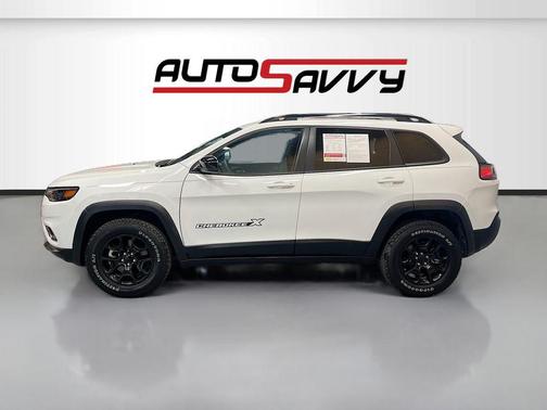 Bright White Clearcoat 2022 Jeep Cherokee X 4x4