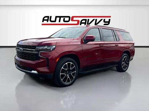 2023 Chevrolet Suburban RST