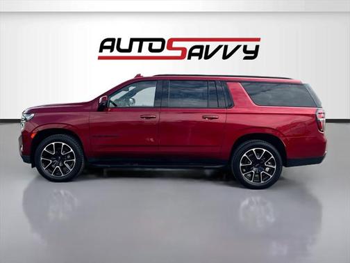2023 Chevrolet Suburban RST
