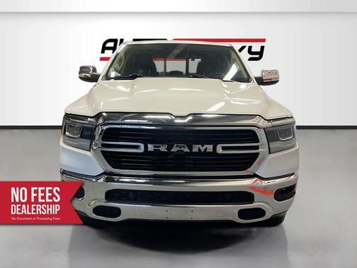 Bright White Clearcoat 2021 RAM 1500 Laramie