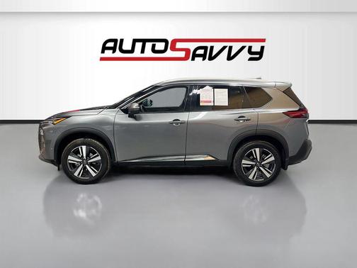 Gun Metallic 2023 Nissan Rogue SL