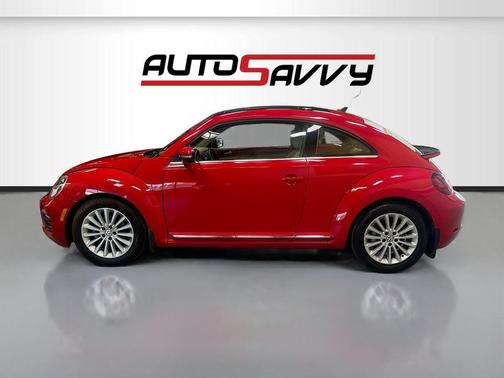 2019 Volkswagen Beetle 2.0T SE