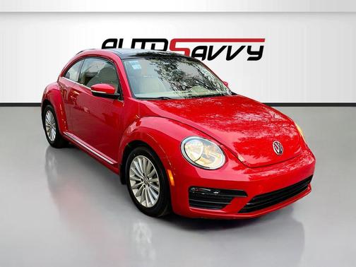2019 Volkswagen Beetle 2.0T SE