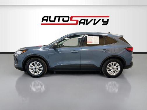 Vapor Blue Metallic 2025 Ford Escape Active