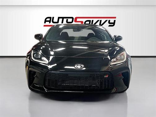 2025 Toyota GR86 Premium