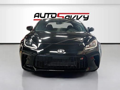 2025 Toyota GR86 Premium