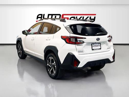 Crystal White Pearl 2025 Subaru Crosstrek Premium