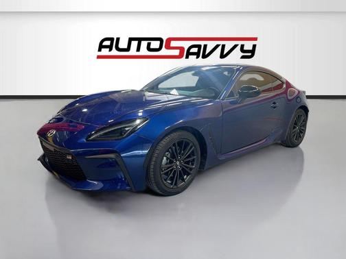 Trueno Blue 2025 Toyota GR86 Base