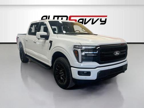 Oxford White 2025 Ford F-150 Lariat