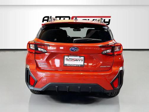 Sun Blaze Pearl 2025 Subaru Crosstrek Premium