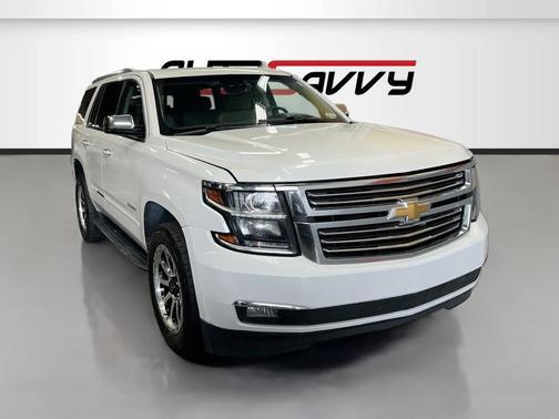 Iridescent Pearl Tricoat 2017 Chevrolet Tahoe Premier