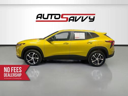 Nitro Yellow Metallic 2024 Chevrolet Trax 1RS