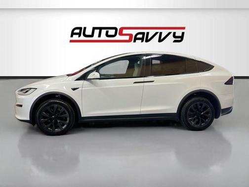 White 2022 Tesla Model X Plaid