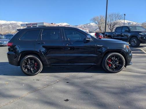 2021 Jeep Grand Cherokee SRT