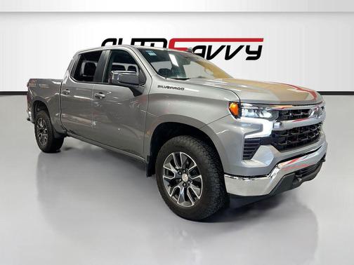 Sterling Gray Metallic 2024 Chevrolet Silverado 1500 LT