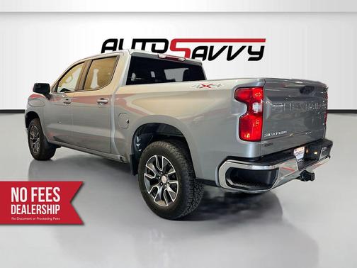 Sterling Gray Metallic 2024 Chevrolet Silverado 1500 LT