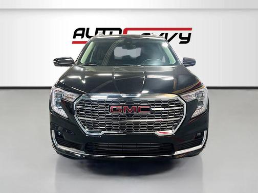 Ebony Twilight Metallic 2024 GMC Terrain Denali