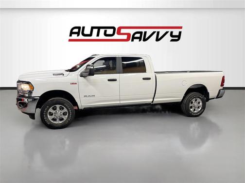 2023 RAM 2500 Big Horn Crew Cab 4x4 8' Box