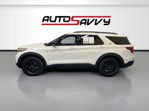 White Metallic 2022 Ford Explorer Timberline
