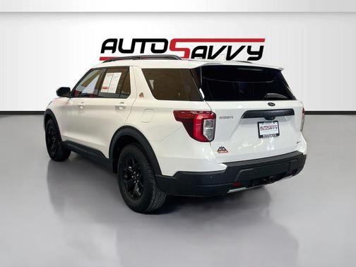 White Metallic 2022 Ford Explorer Timberline