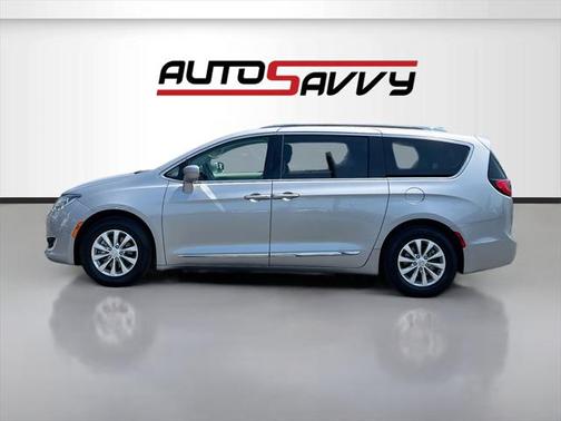 2018 Chrysler Pacifica Touring-L