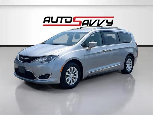 2018 Chrysler Pacifica Touring-L
