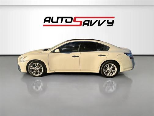 2014 Nissan Maxima SV