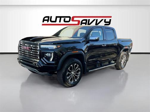 2023 GMC Canyon Denali