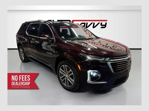Black Cherry Metallic 2022 Chevrolet Traverse High Country