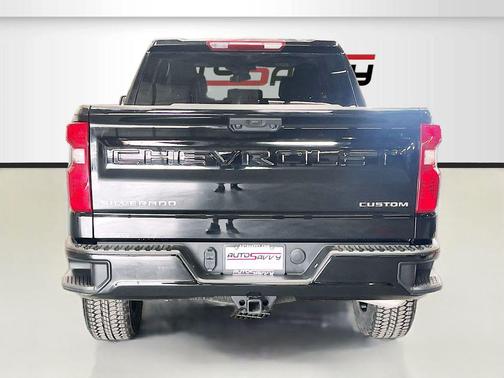 2025 Chevrolet Silverado 1500 Custom Trail Boss