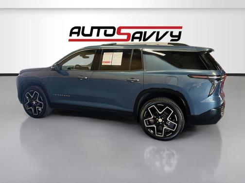 Lakeshore Blue Metallic 2025 Chevrolet Traverse High Country
