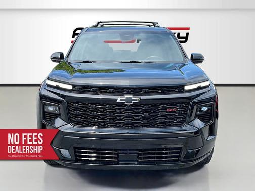 Mosaic Black Metallic 2025 Chevrolet Traverse RS