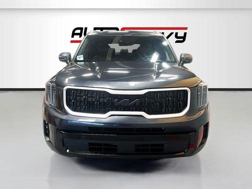 Gravity Gray 2023 Kia Telluride EX