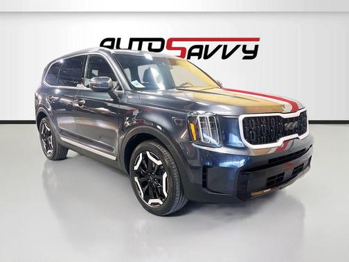 Gravity Gray 2023 Kia Telluride EX