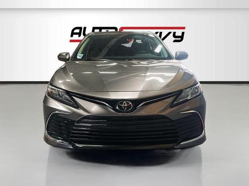 Predawn Gray Mica 2023 Toyota Camry LE
